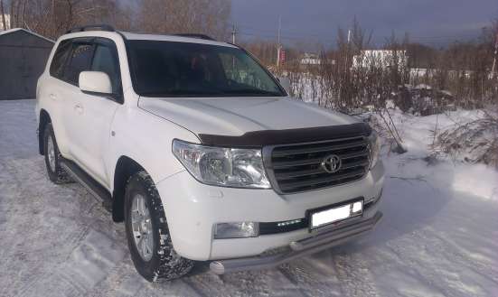 Продам TOYOTA Land Cruiser 200